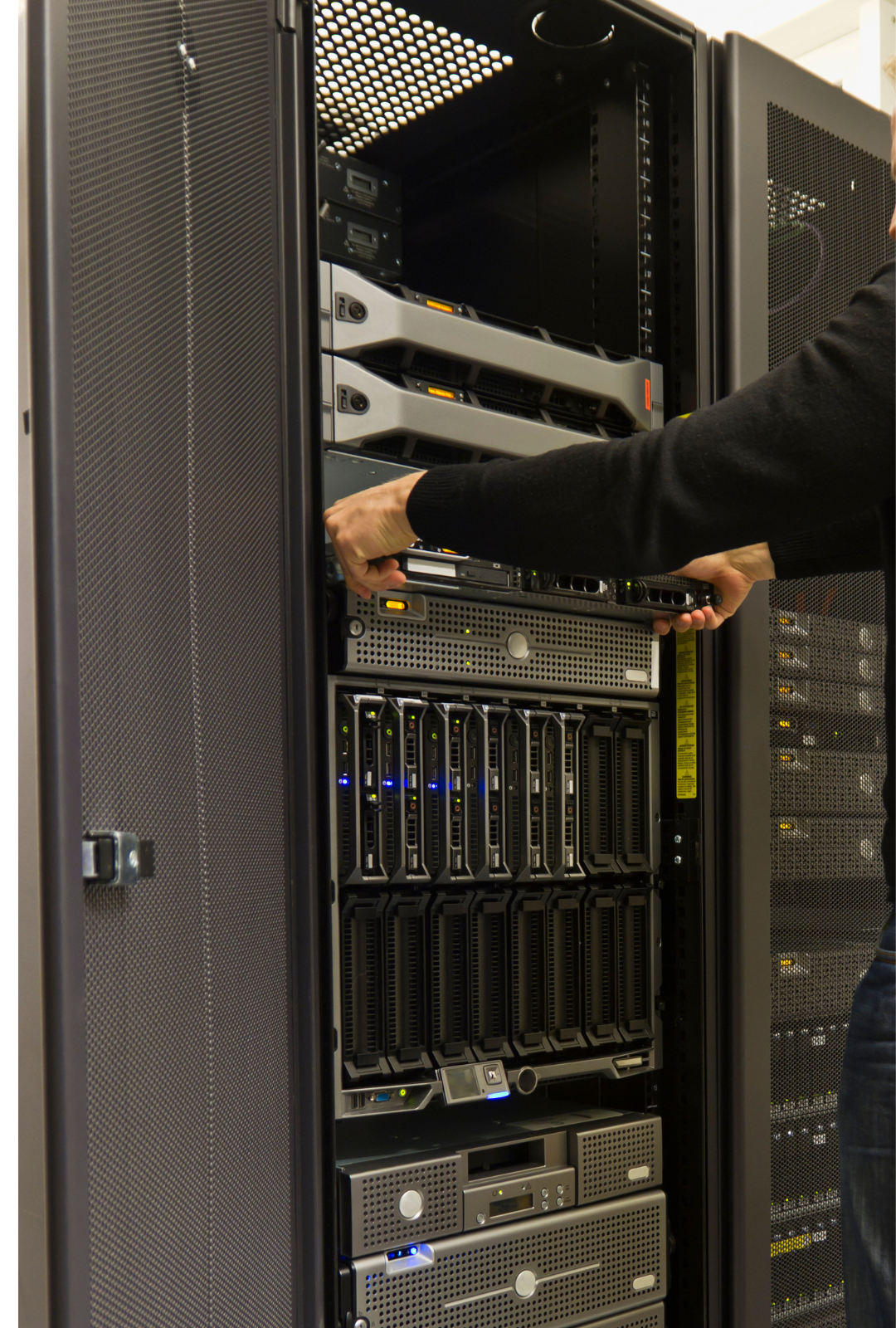 rack-netlogy-moderno